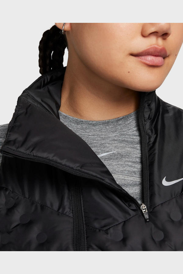 NIKE4_clipped_rev_1_5_600x.jpg