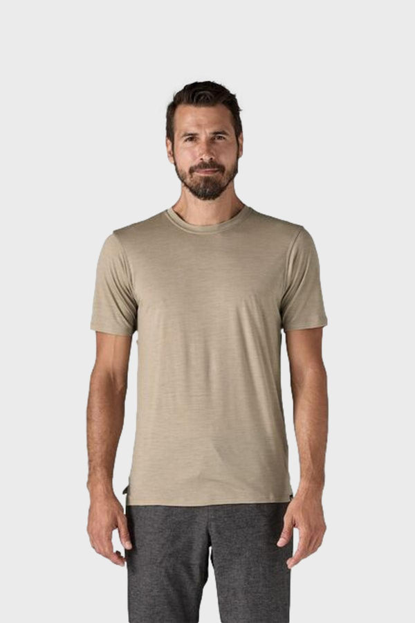 patagonia メリノウールシャツ　ブラック patagonia パタゴニア ／ メンズ・ロングスリーブ・キャプリーン