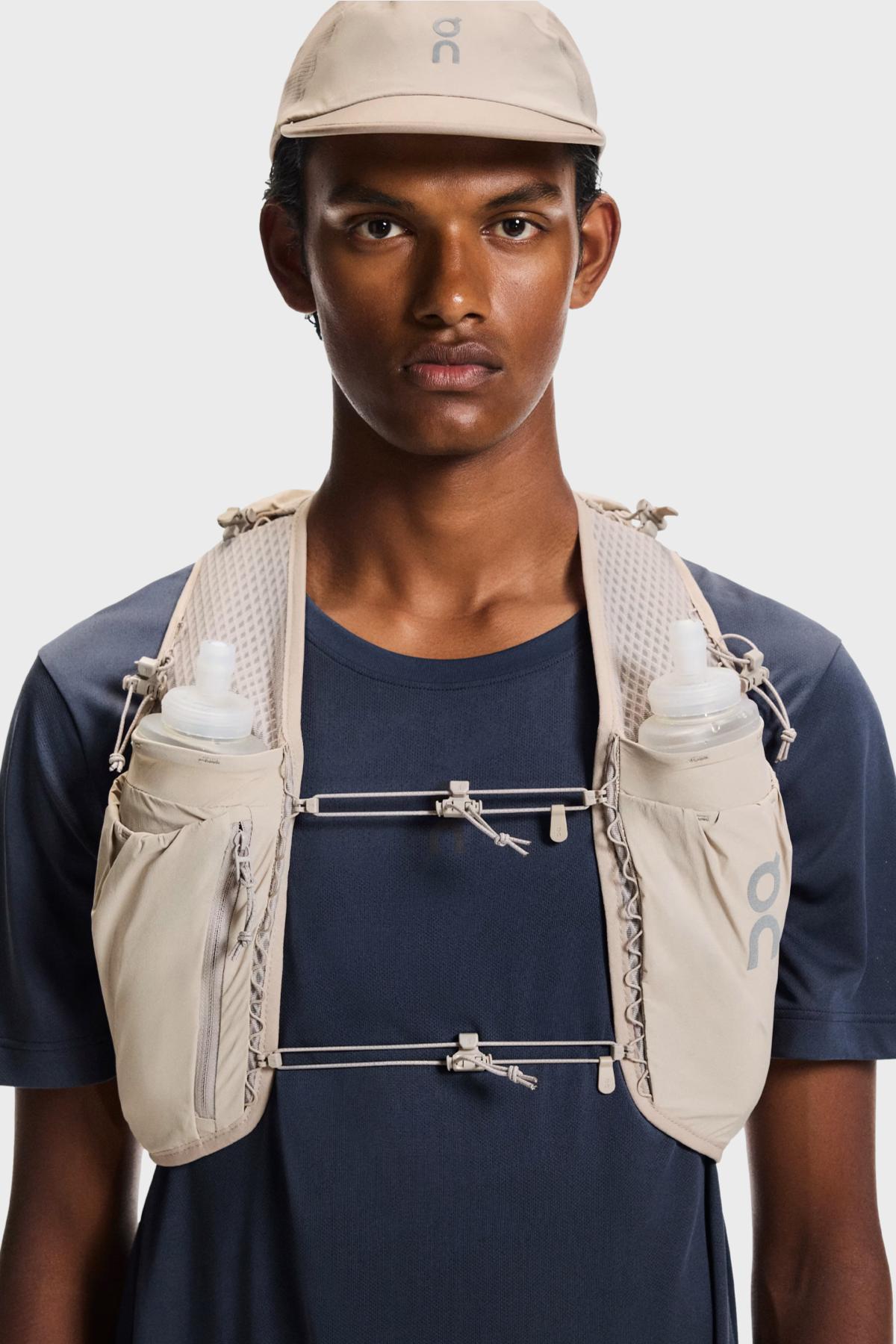 ULTRA VEST PRO UNISEX On - Gilet Hydratation | Distance