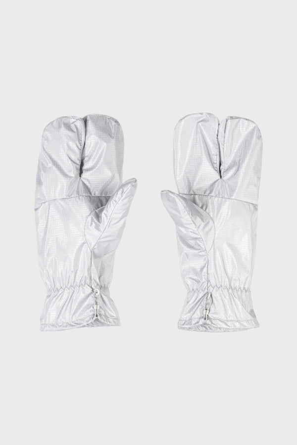 小物 Satisfy SilverShellLobster Mitt Silver SATISFY2_clipped_rev_1_11_600x