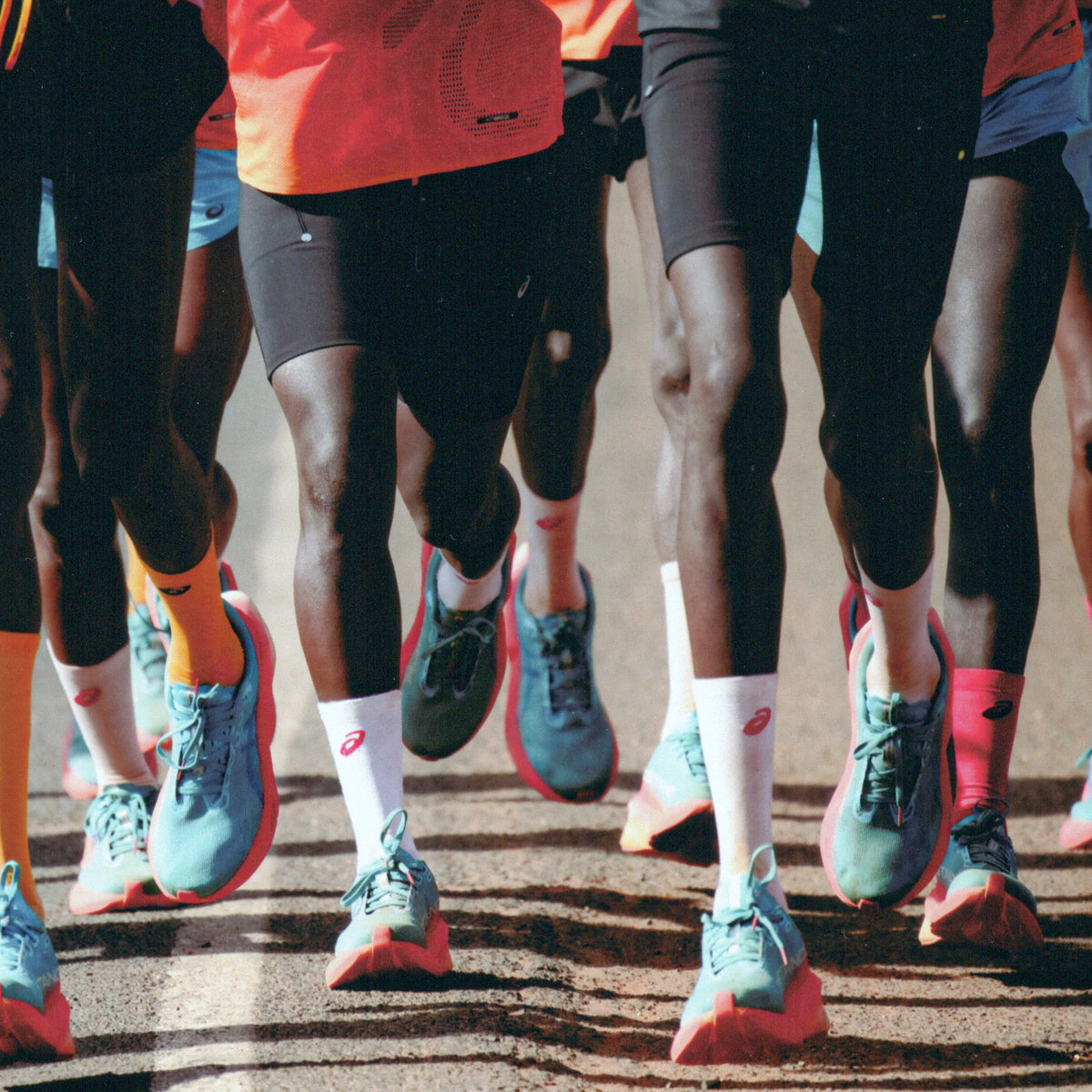 PERFORMANCE RUN CREW SOCKS