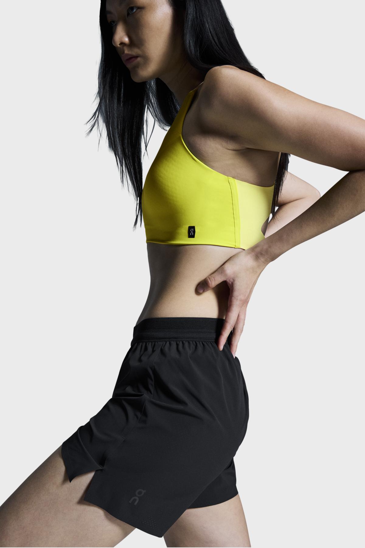 On W - 5" Performance Shorts