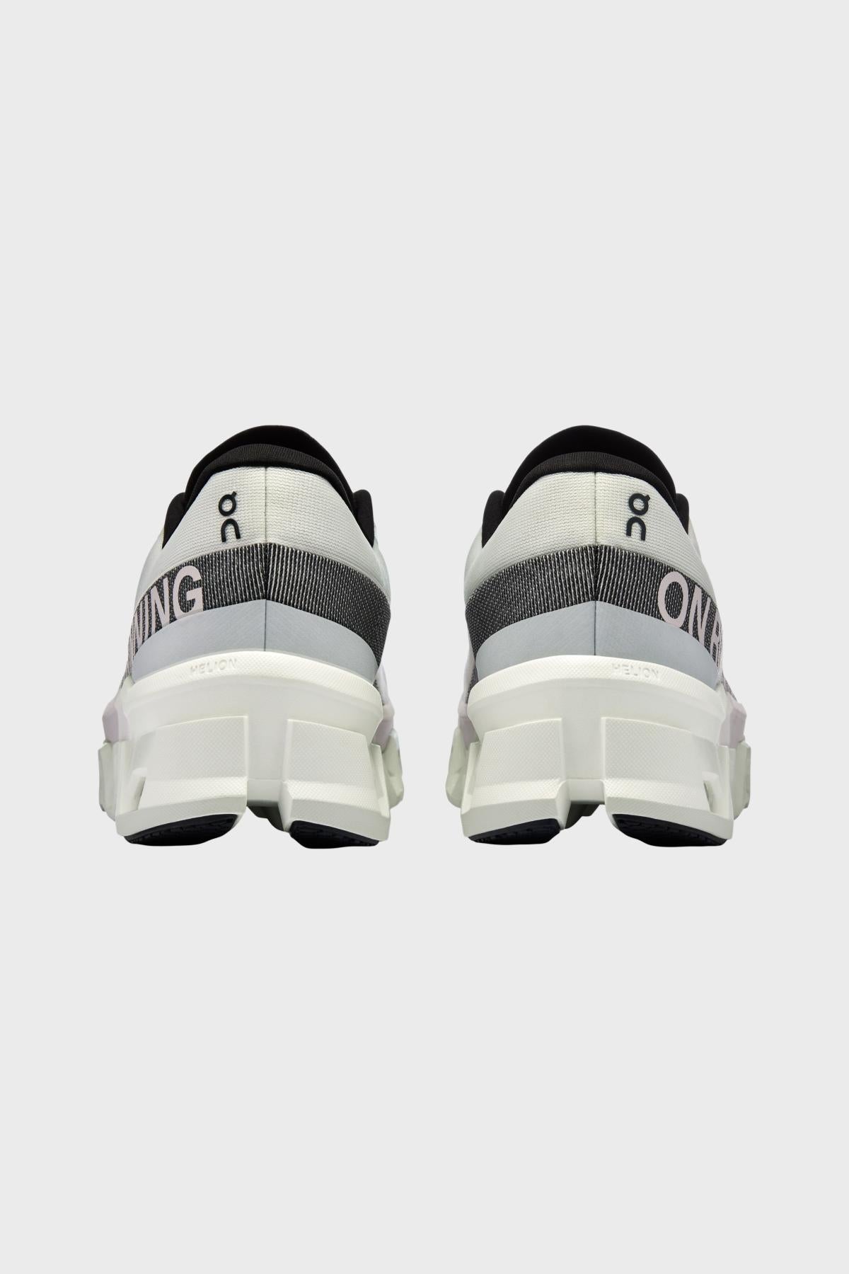 ON W - クラウドモンスター 2