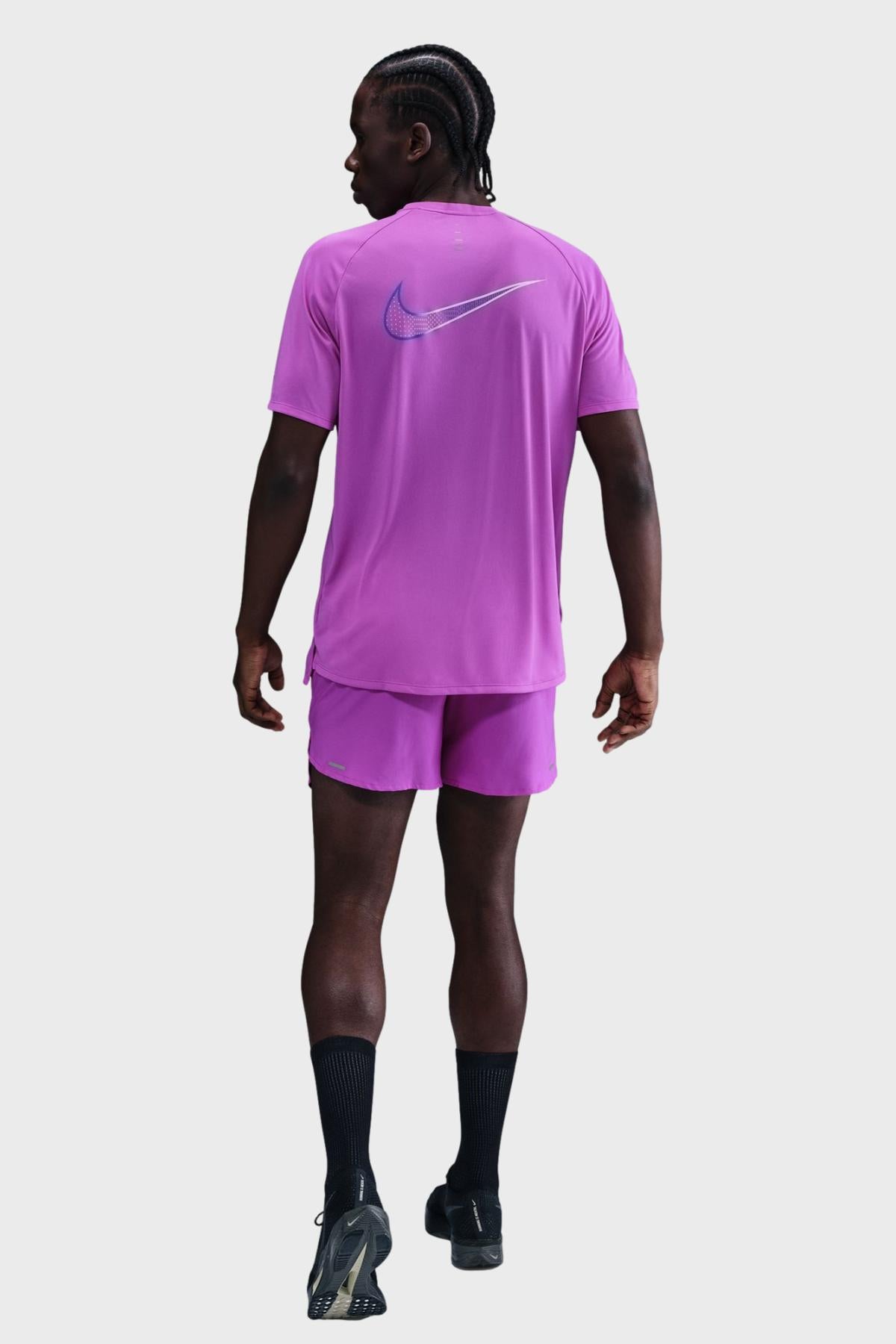 NIKE - STRIDE  Short avec sous-short 13 cm