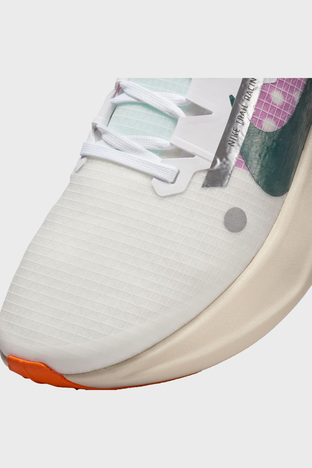 ナイキ - ウルトラフライ