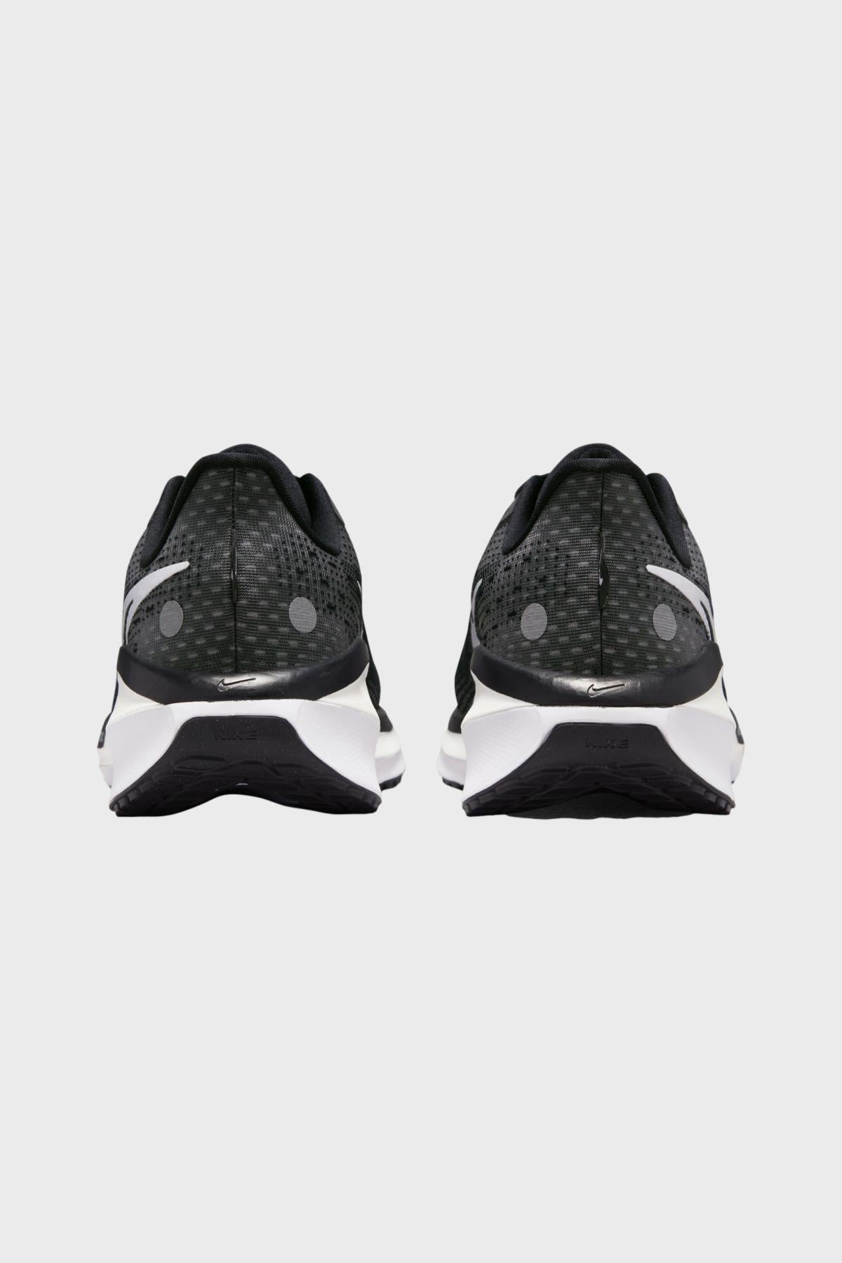 VOMERO 17 Nike - Chaussure Running | Distance – ©DISTANCE | For