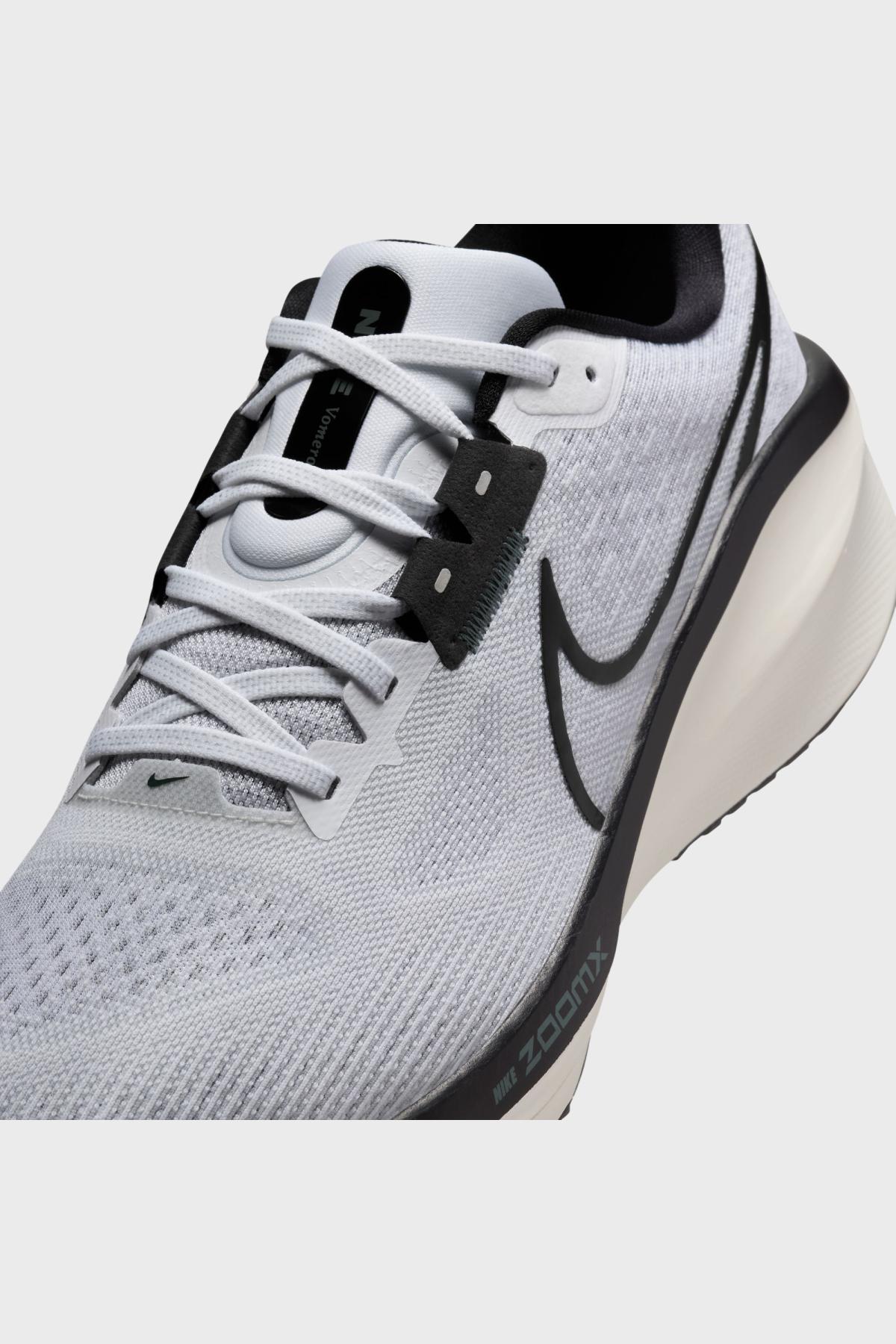 VOMERO 17 Nike - Chaussure Running | Distance – ©DISTANCE | For