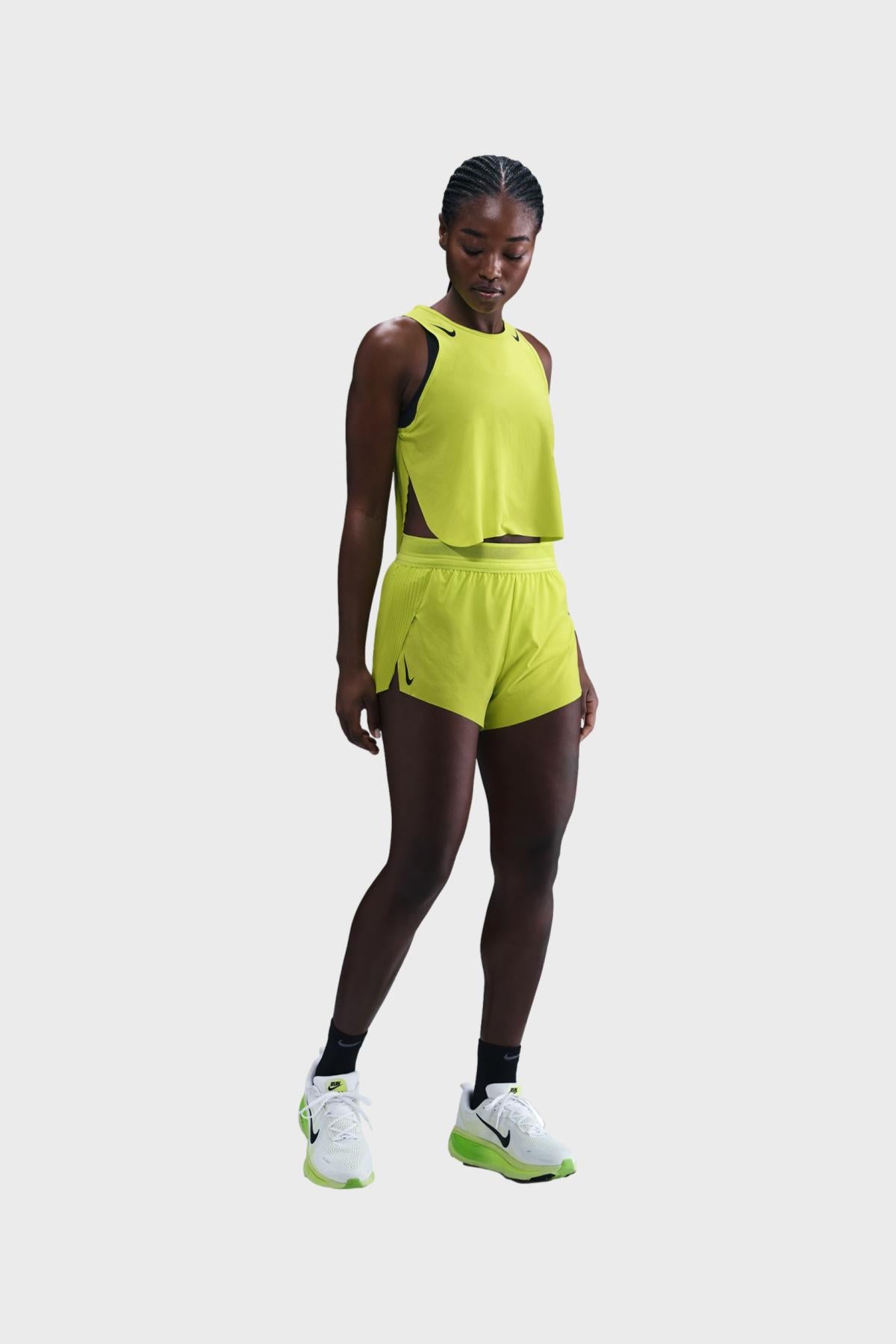 NIKE W - AEROSWIFT SHORTS