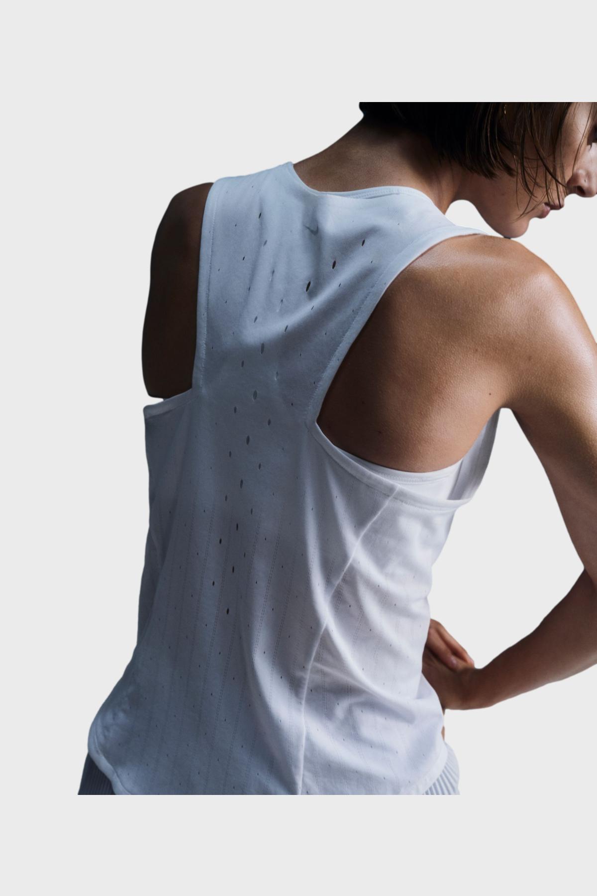 W AEROSWIFT Women's Dri-FIT ADV Running