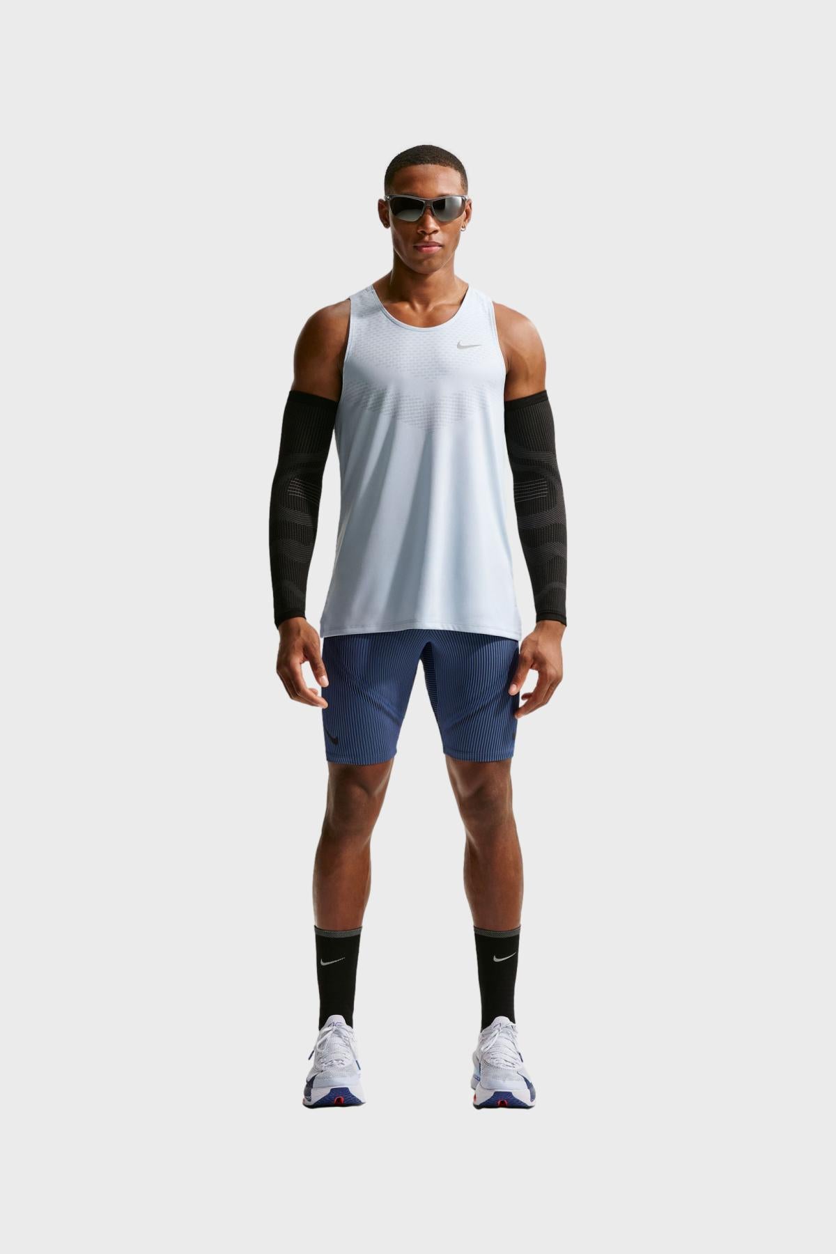 Dri-FIT ADV AeroSwift legging