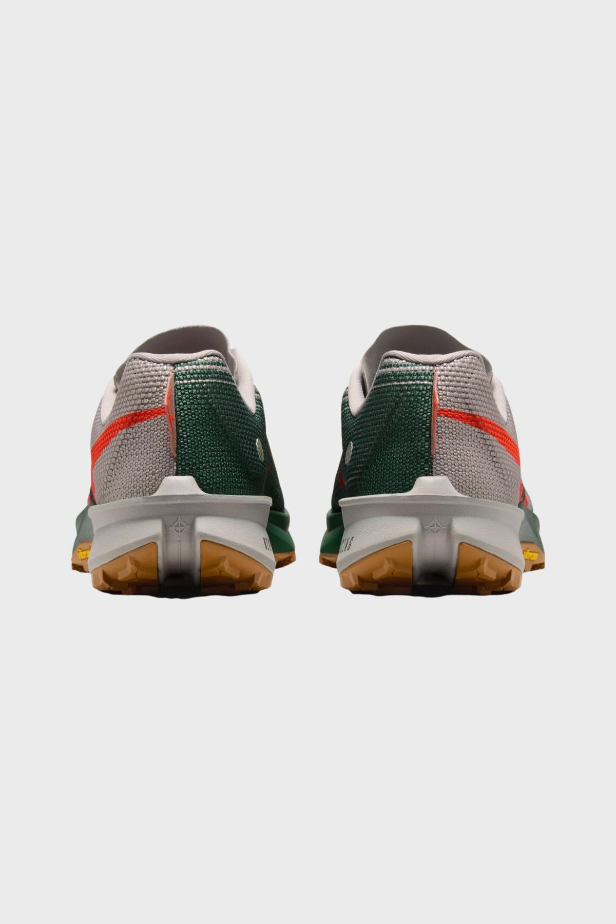 ナイキ トレイル - エア ズーム テラ カイガー 7