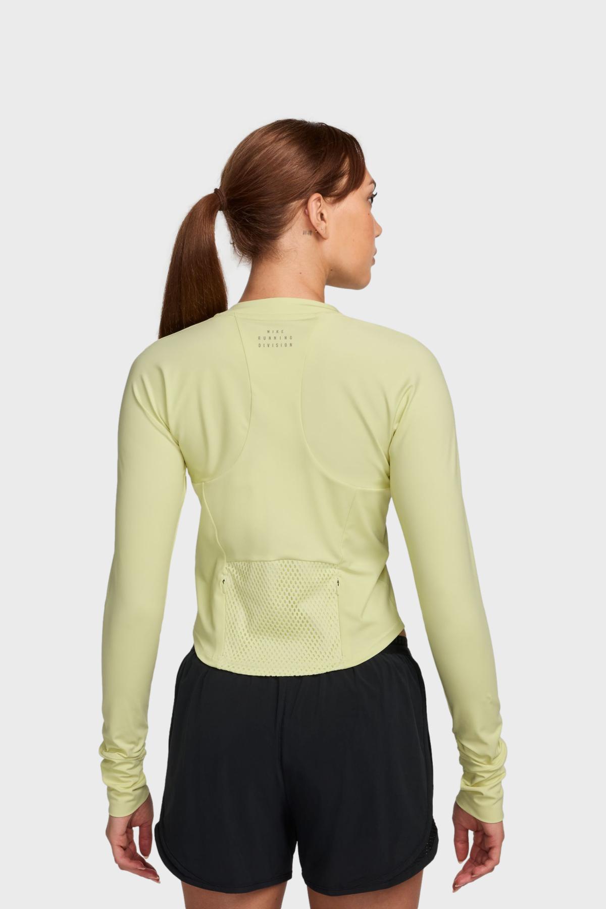 NIKE W - DRI FIT LONG SLEEVE POCKET RUN DIVISION