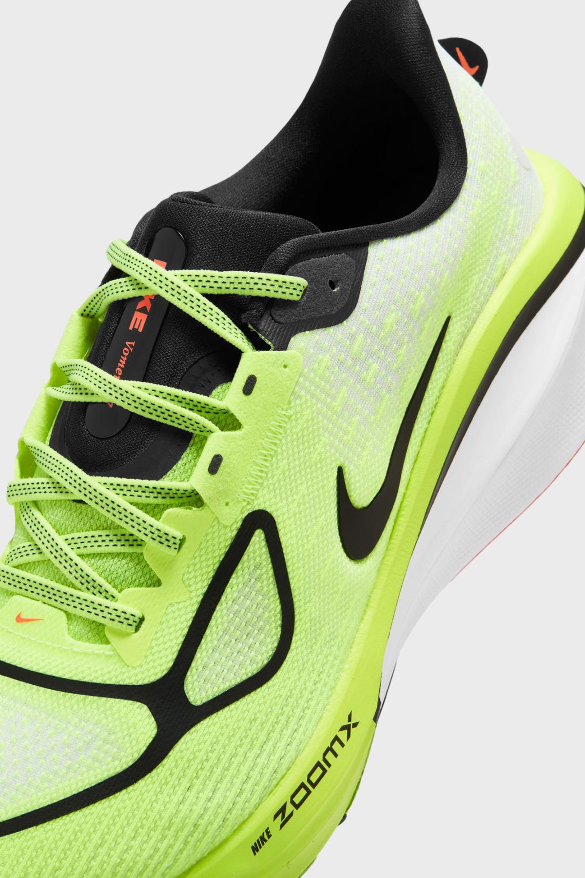 VOMERO 17 TALARIA Nike - Chaussure Running | Distance – ©DISTANCE