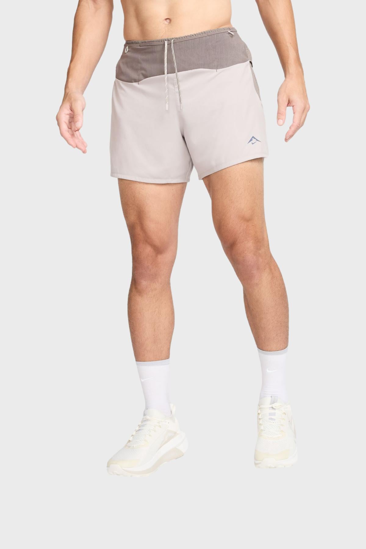 NIKE TRAIL - Second Sunrise Short de running 13 cm Dri-FIT ADV