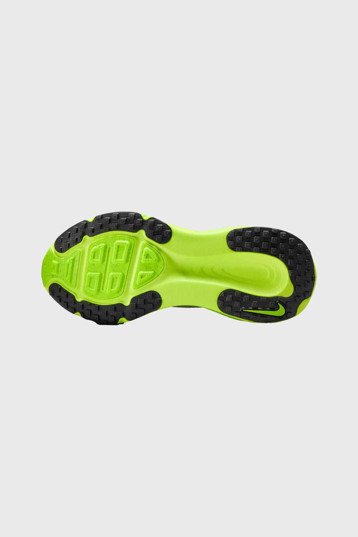 Nike W - VOMERO 18