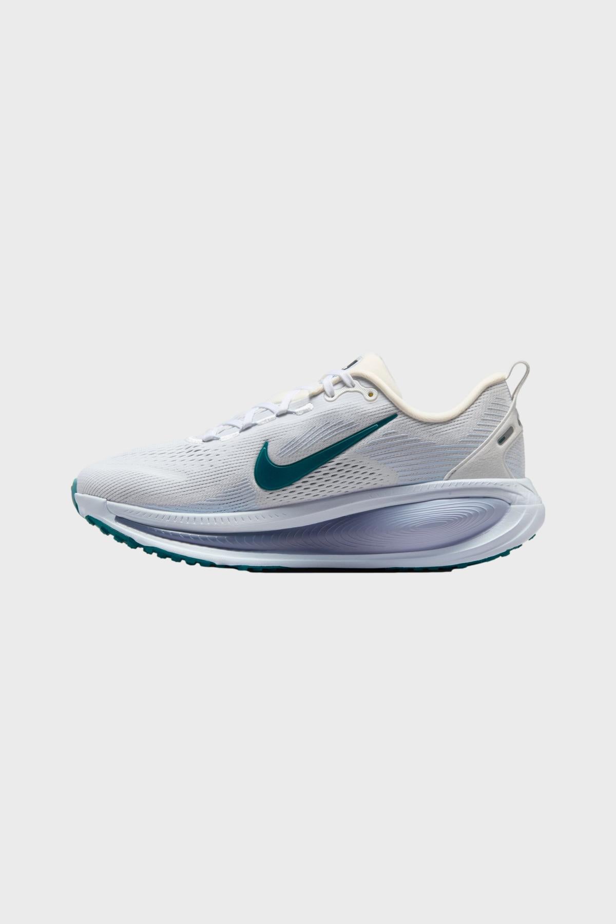 Nike W - VOMERO 18
