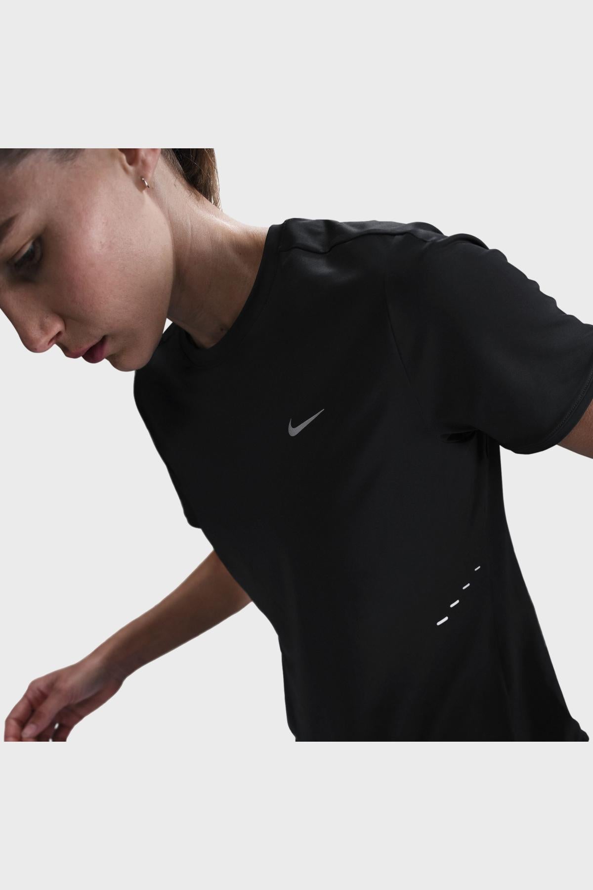 NIKE W -  Dri-FIT SWIFT
