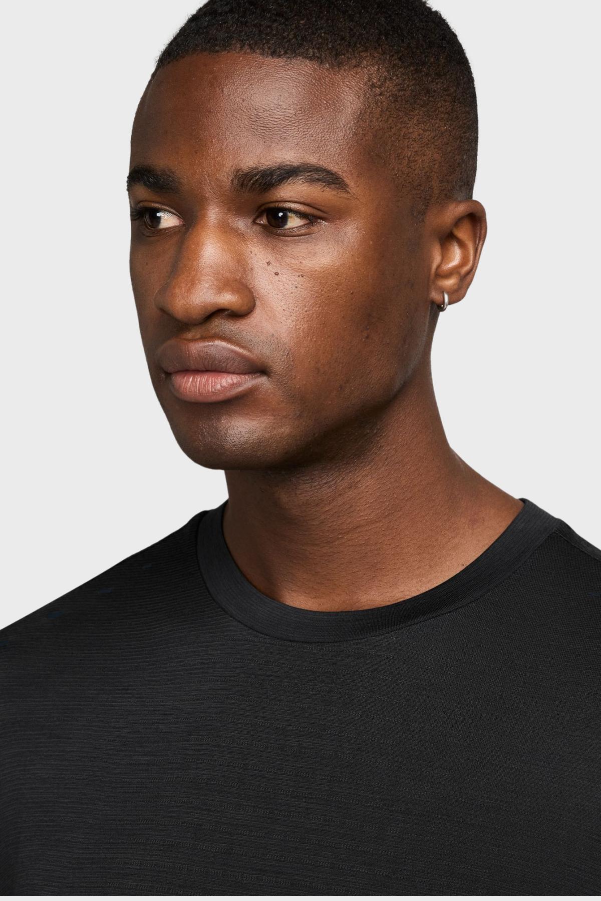 Nike - Haut de running à manches longues en laine Dri-FIT ADV