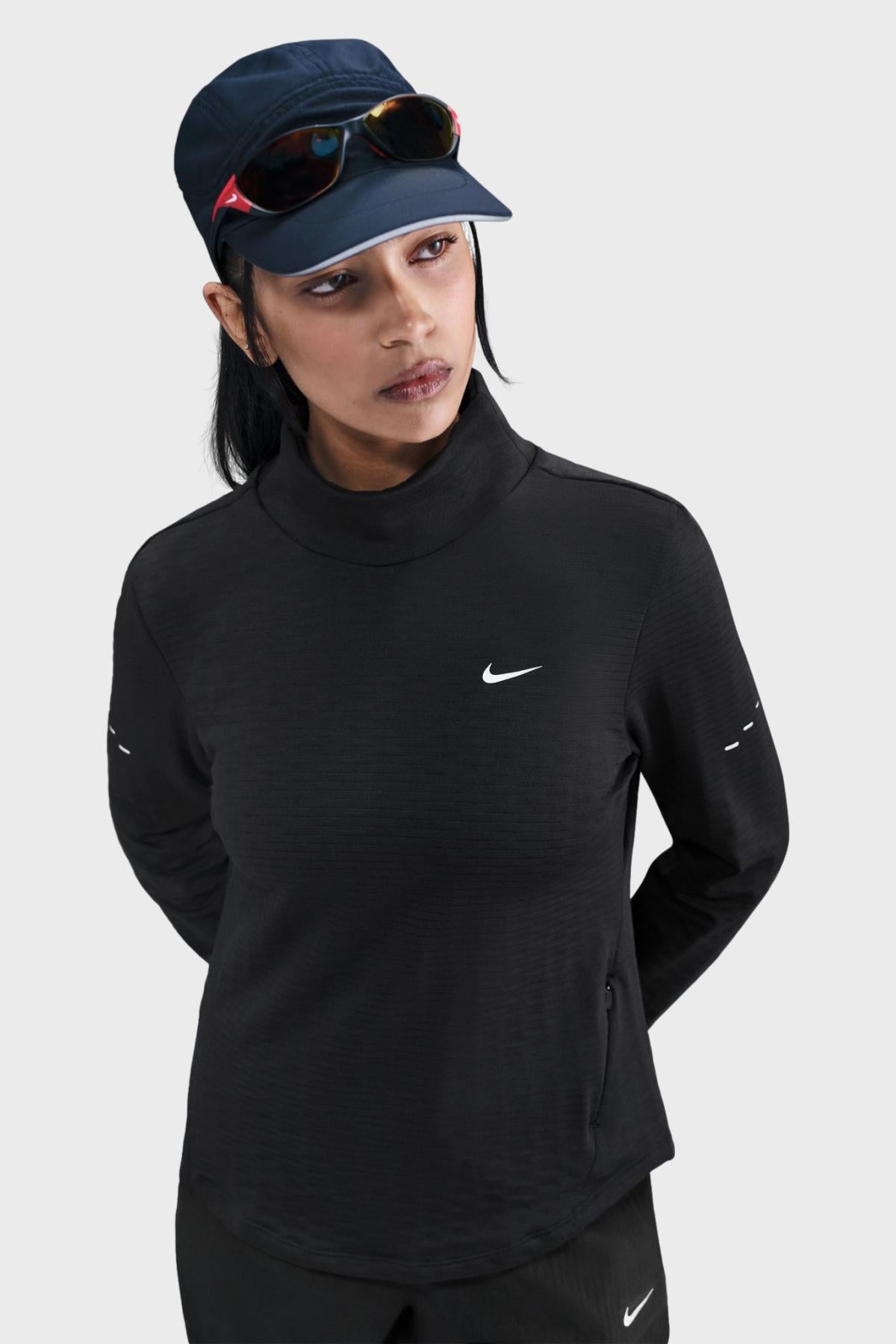 NIKE W -  Nike Swift Women's Therma-FIT Roll Neck Running Top