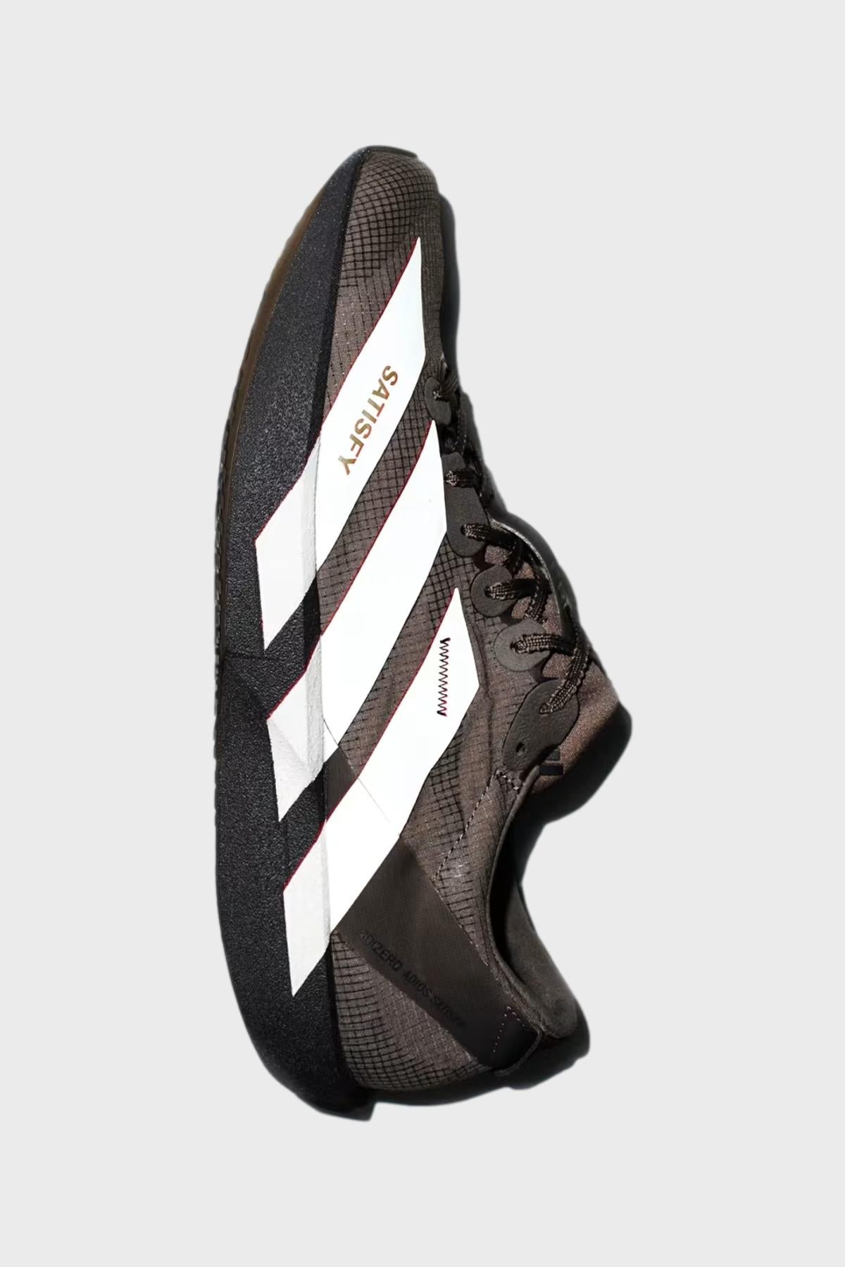 Adizero Adios 9 Satisfy