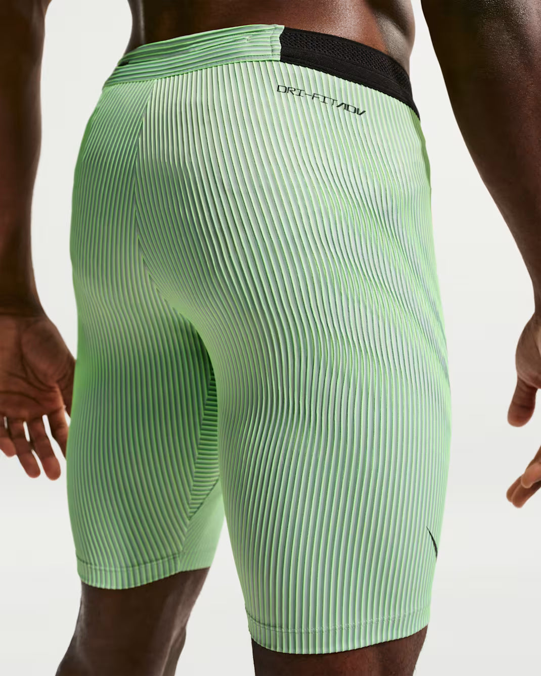 Dri-FIT ADV AeroSwift Legging