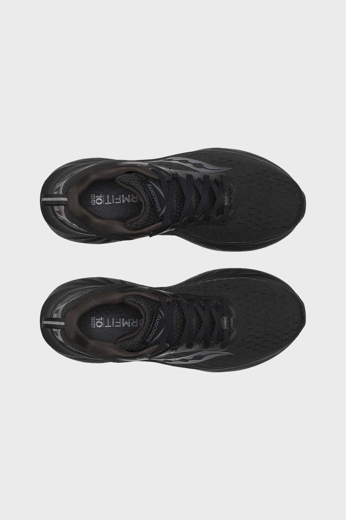 サッカニー W - トライアンフ 22