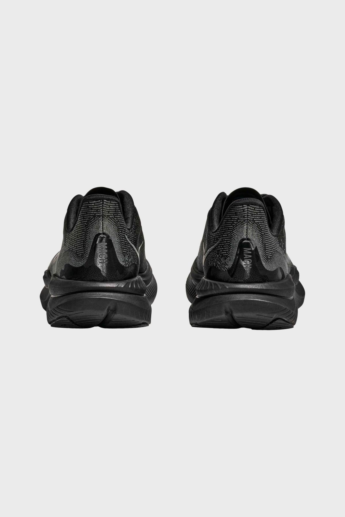 HOKA W - MACH 6