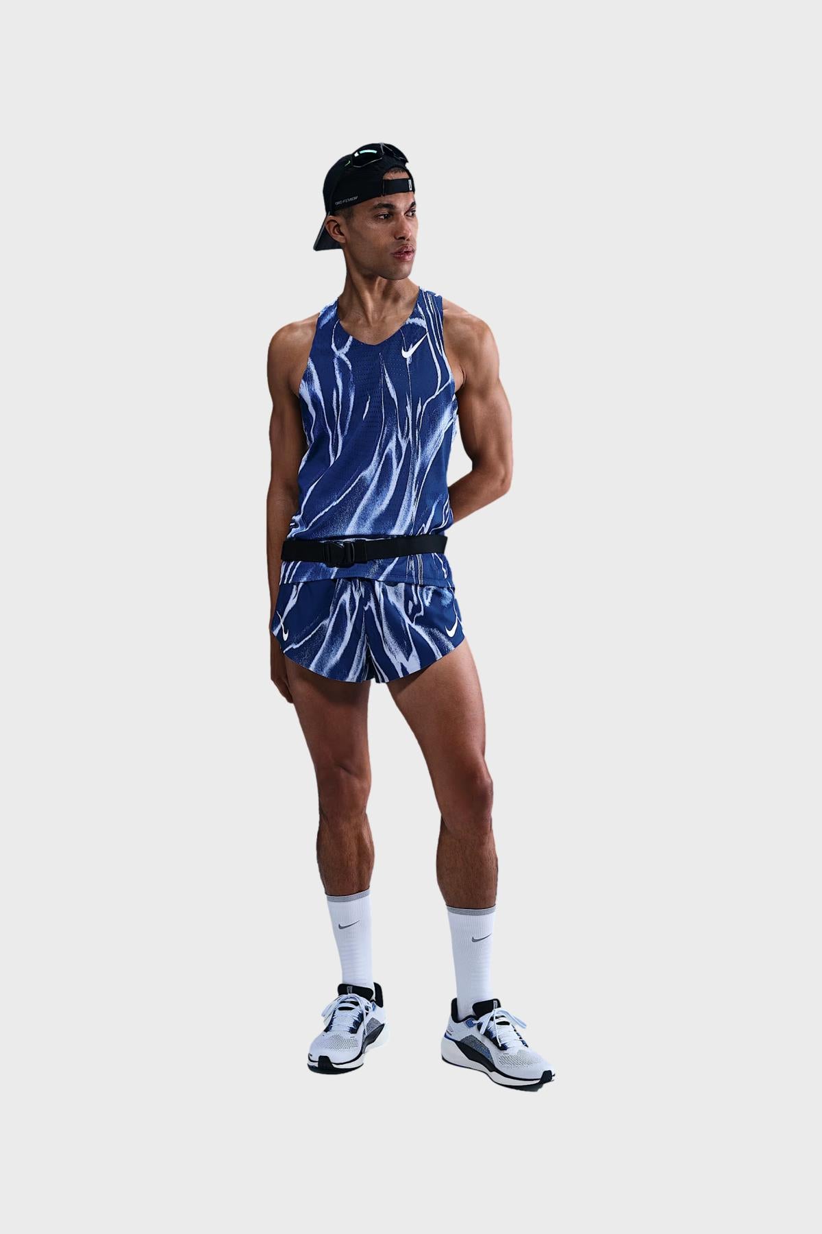 Nike - Dri-FIT ADV AeroSwift Singlet