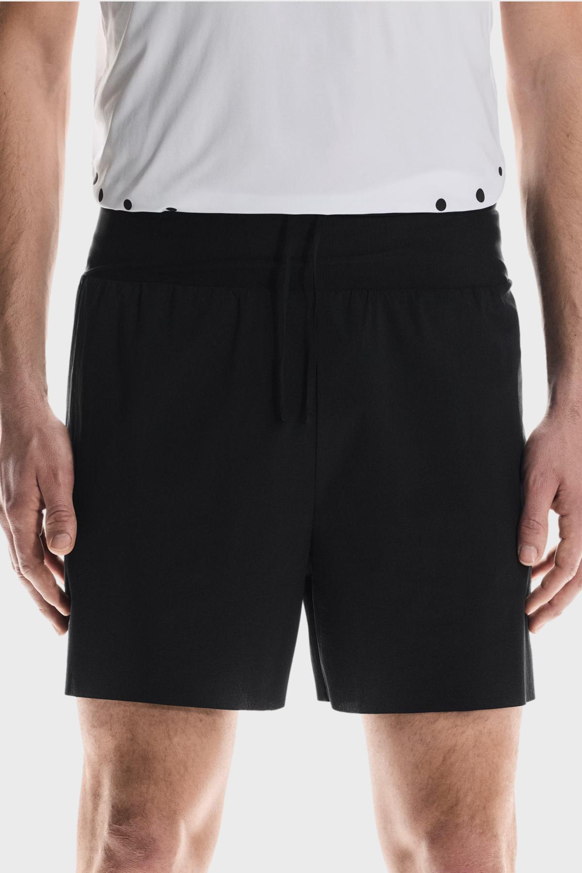 On - ULTRA SHORTS