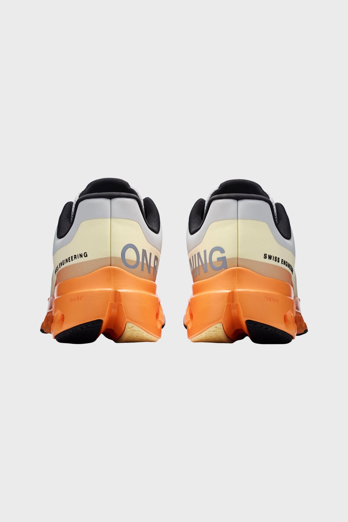 オン - クラウドサーファーネクスト