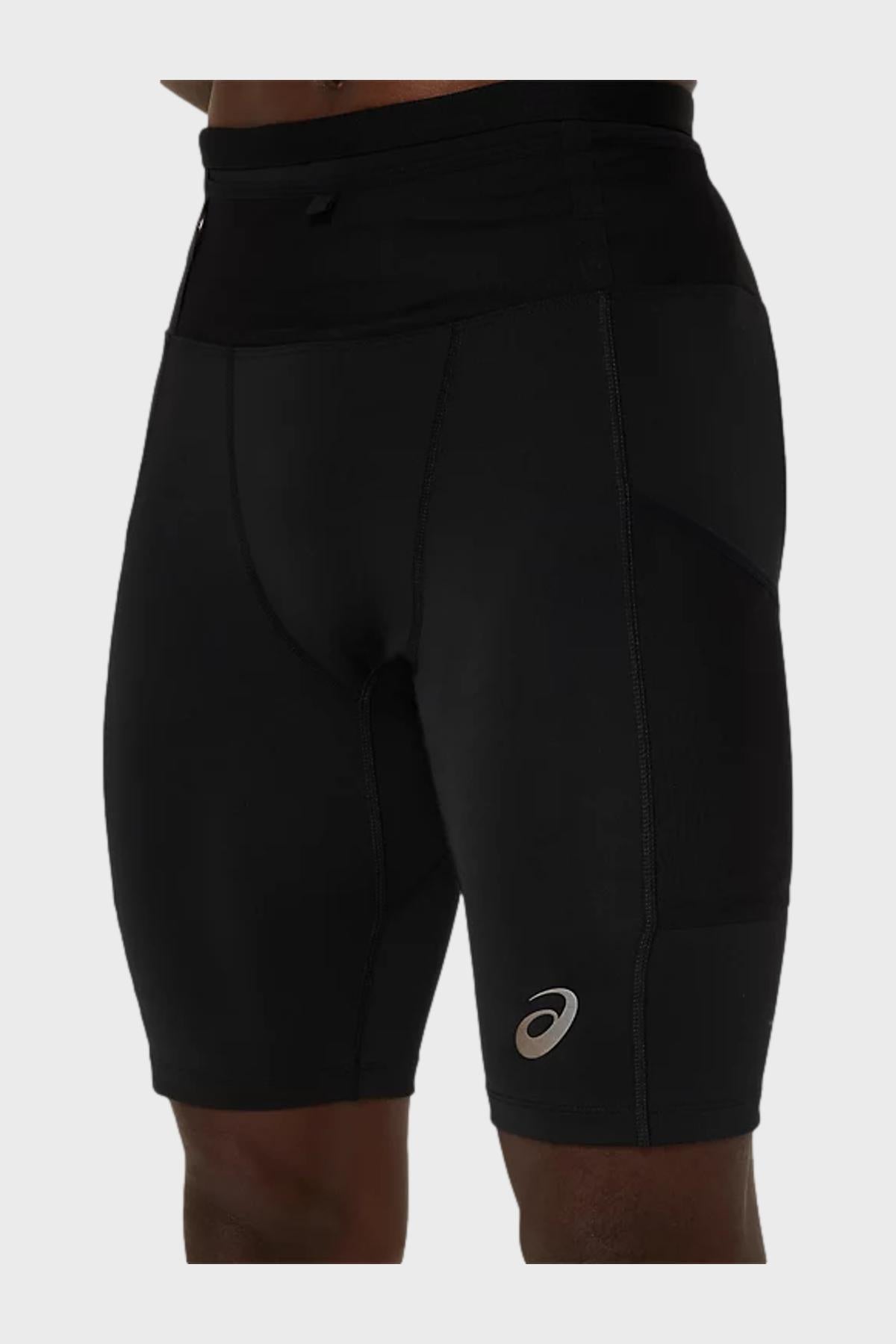 オン - パフォーマンス T