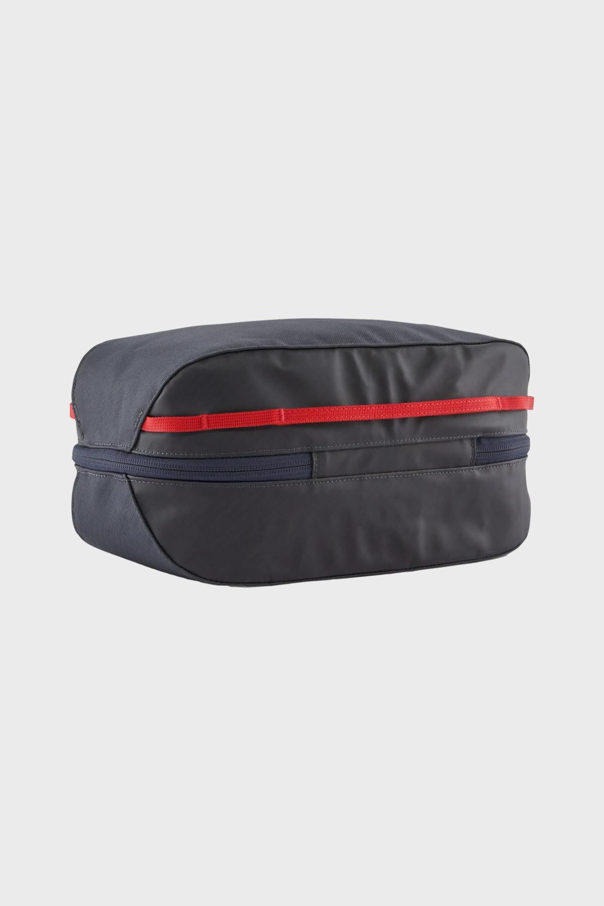 patagonia - black hole cube 6L