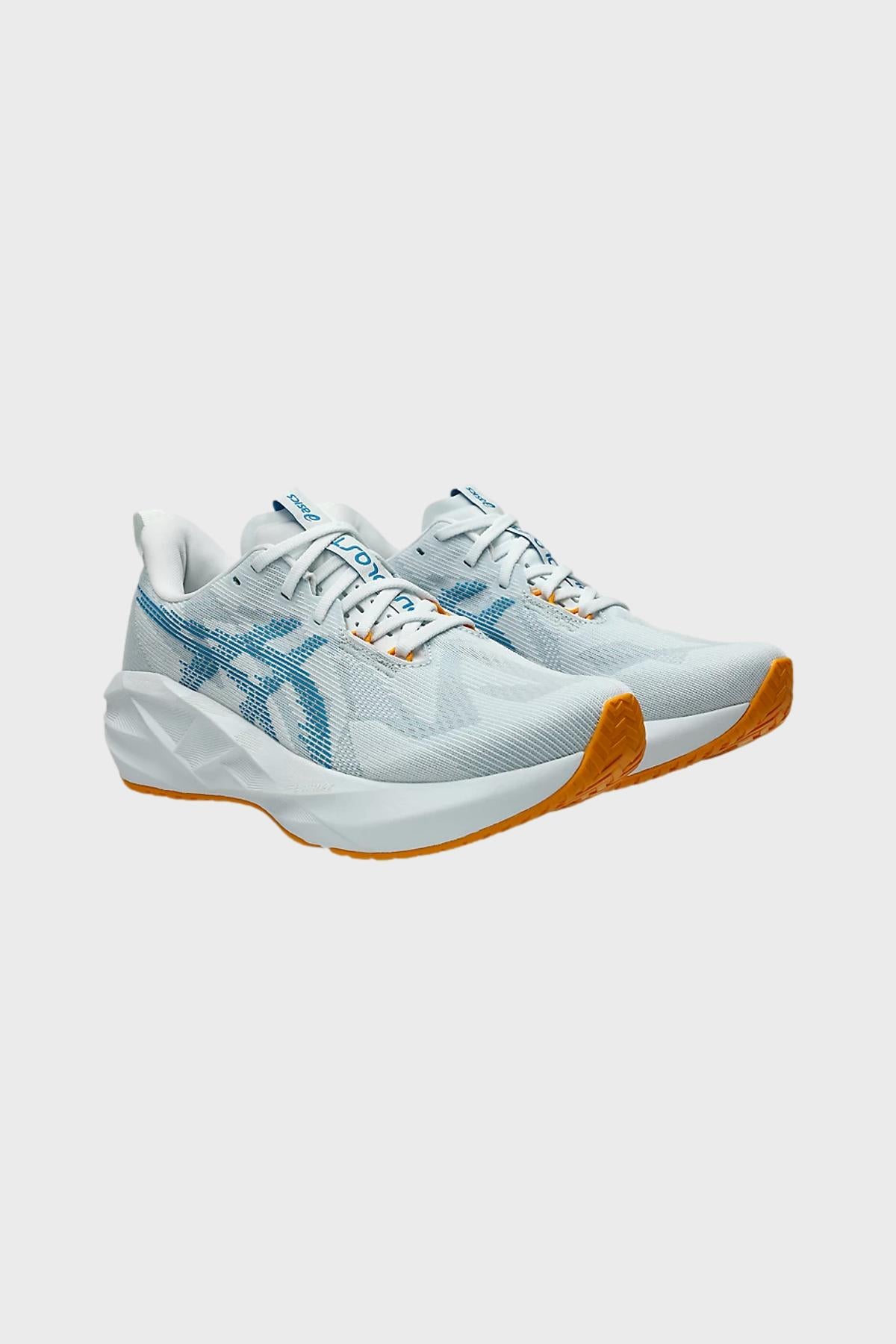ASICS - NOVABLAST 5