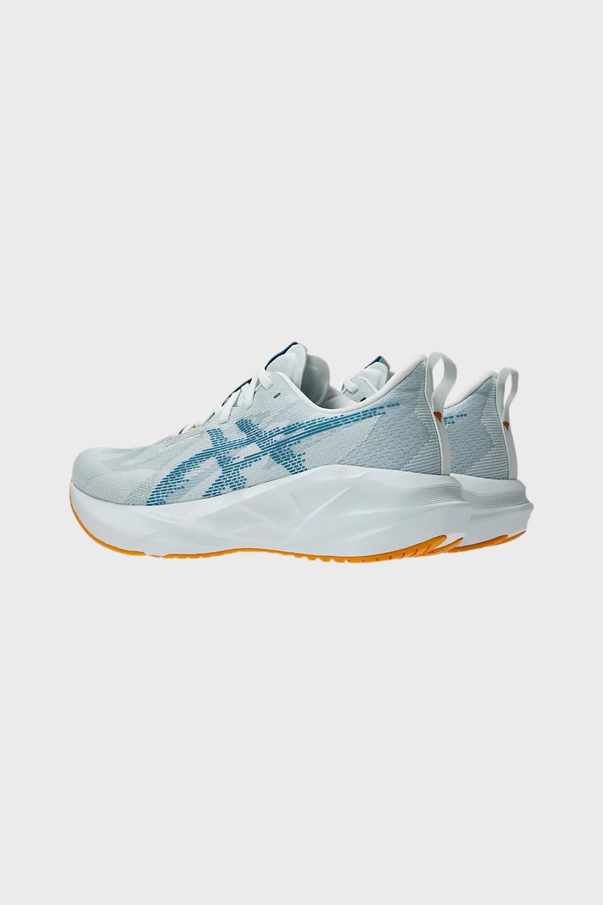 ASICS - NOVABLAST 5