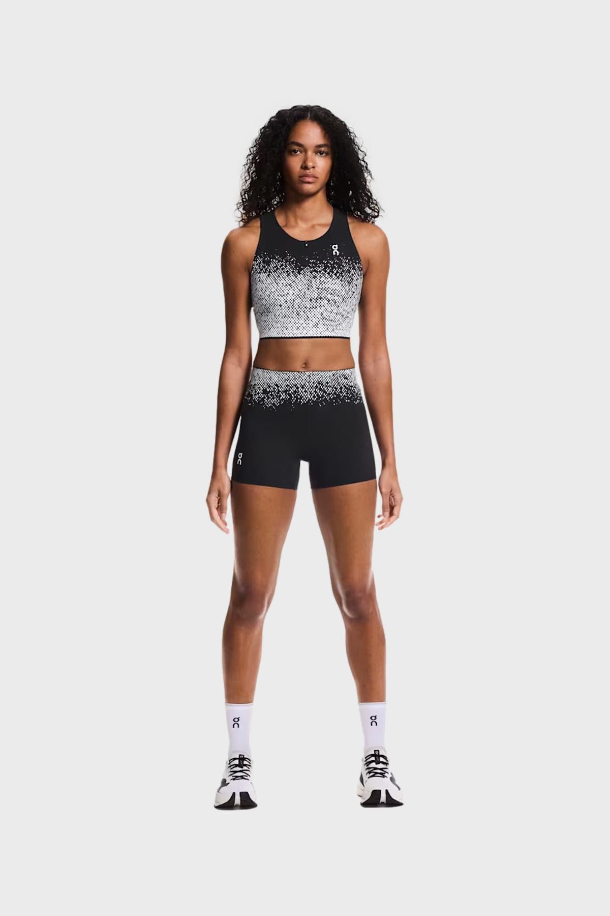 Zero Short Tights On - Short Running Femme | Distance – ©DISTANCE