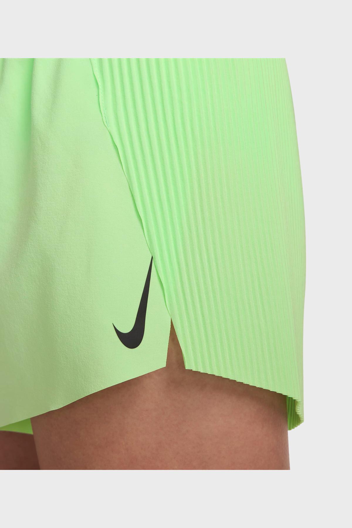 NIKE W - AEROSWIFT SHORTS - DISTANCE