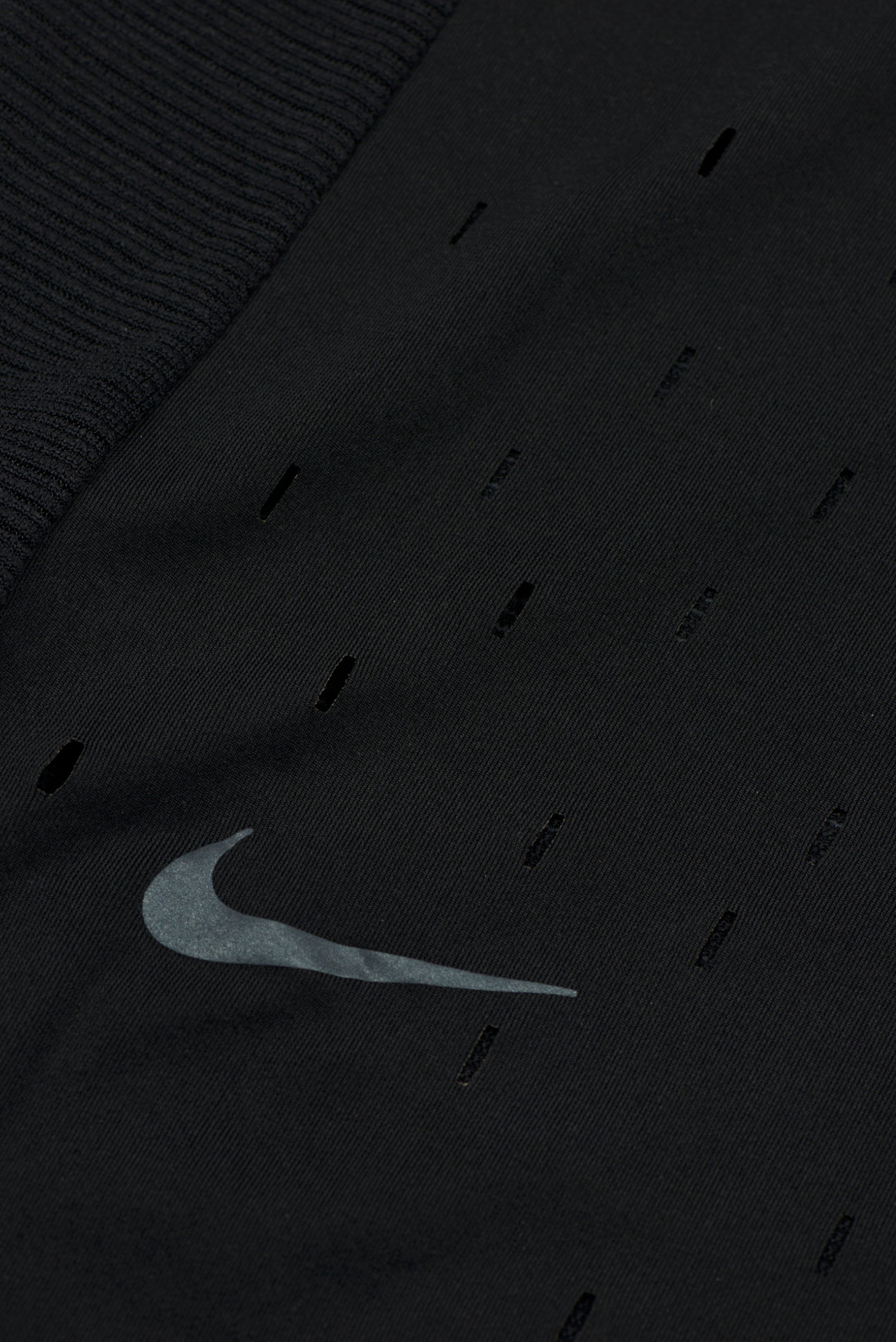 Nike - Run Division Adapt