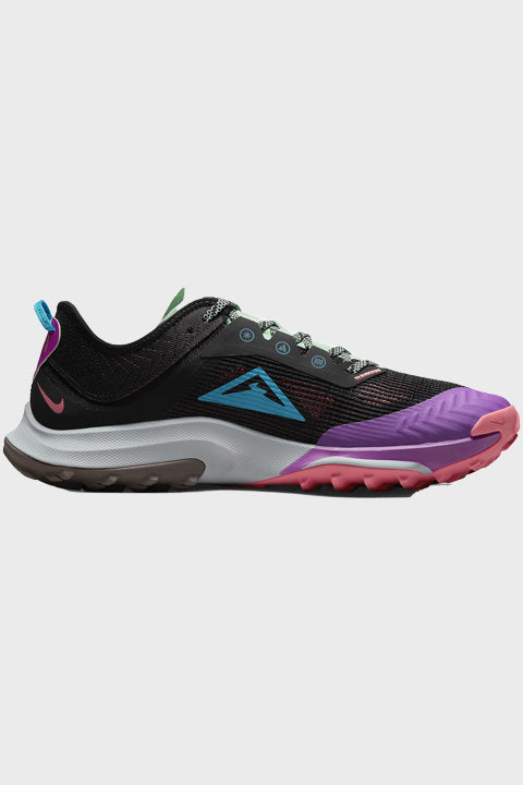 Nike - Air Zoom Terra Kiger 8