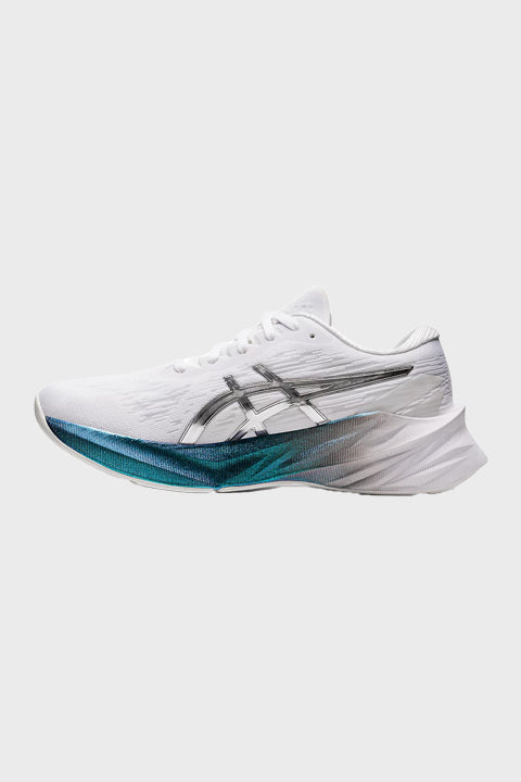 NOVABLAST 3 Asics - Chaussure Running Femme | Distance – ©DISTANCE