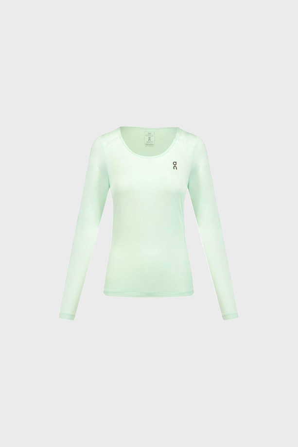 On W - パフォーマンス ロング T