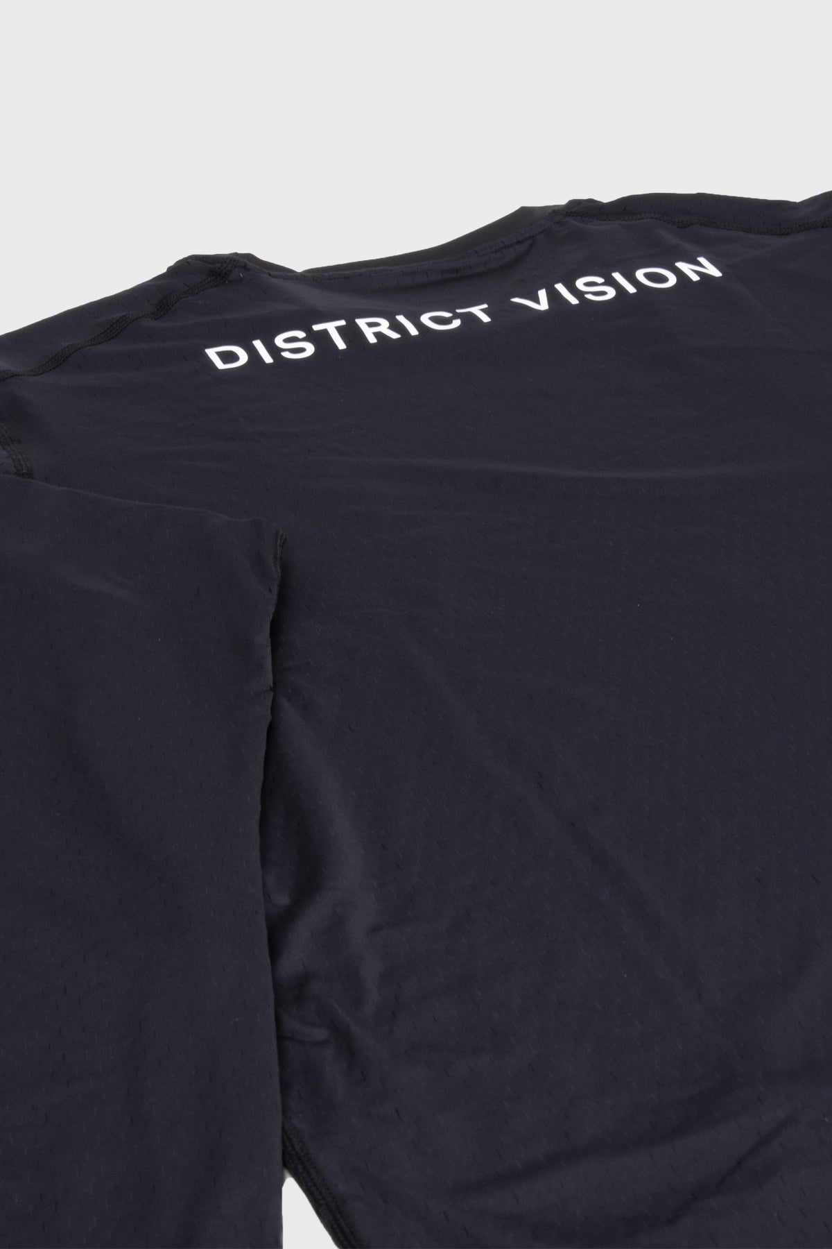 District Vision - air wear tech long sleeve