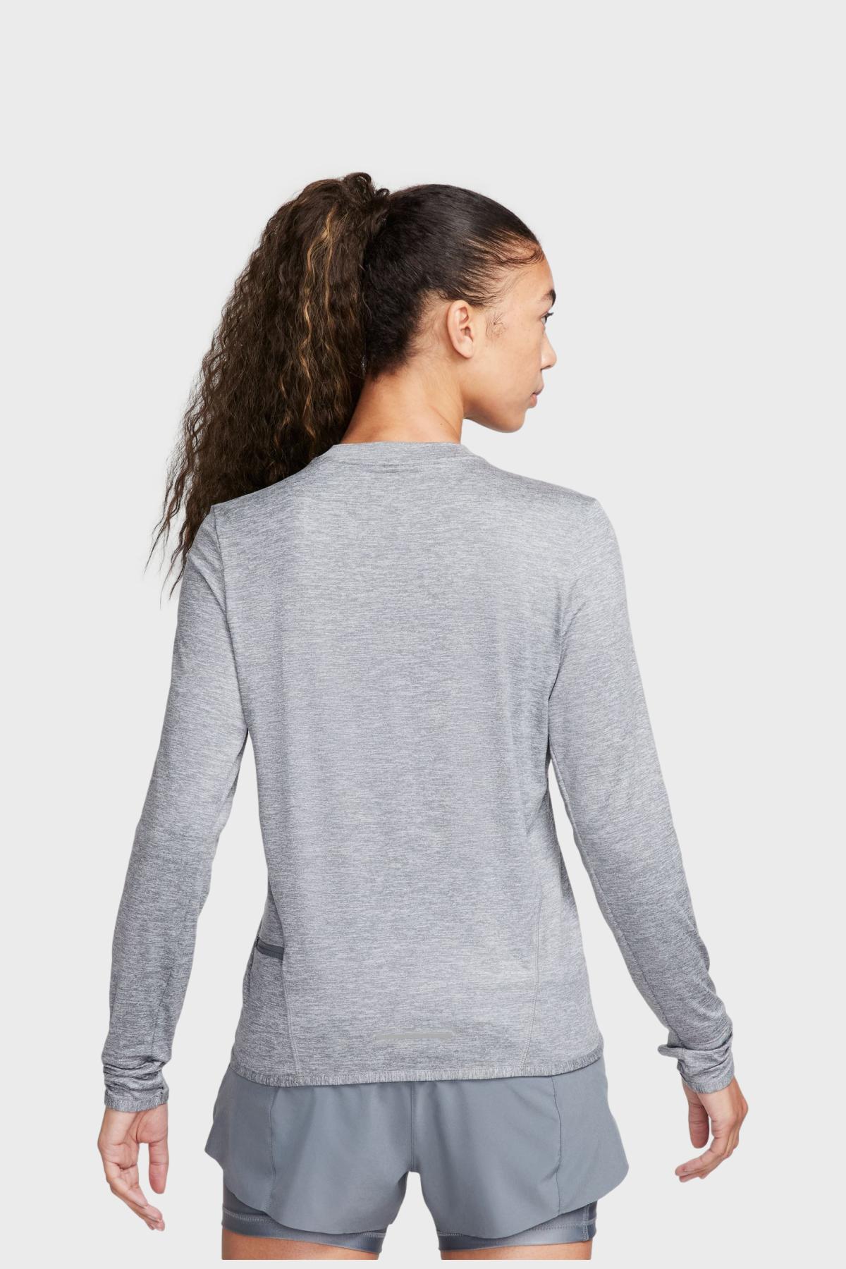 ナイキ Dri-FIT スウィフト エレメント UV Dri-FIT Swift Element Nike - Haut Running Femme | Distance