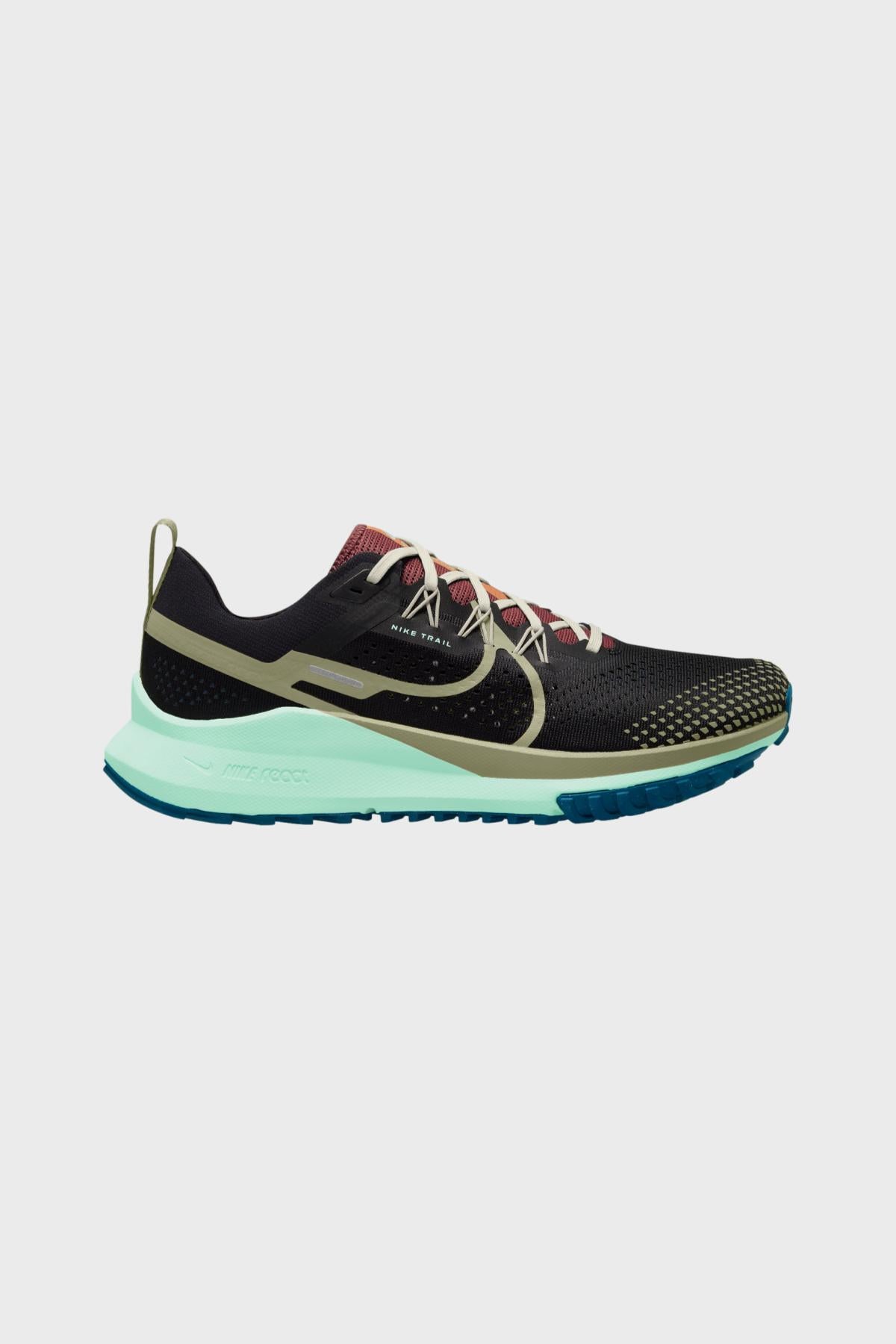 Nike Trail W - React Pegasus Trail 4