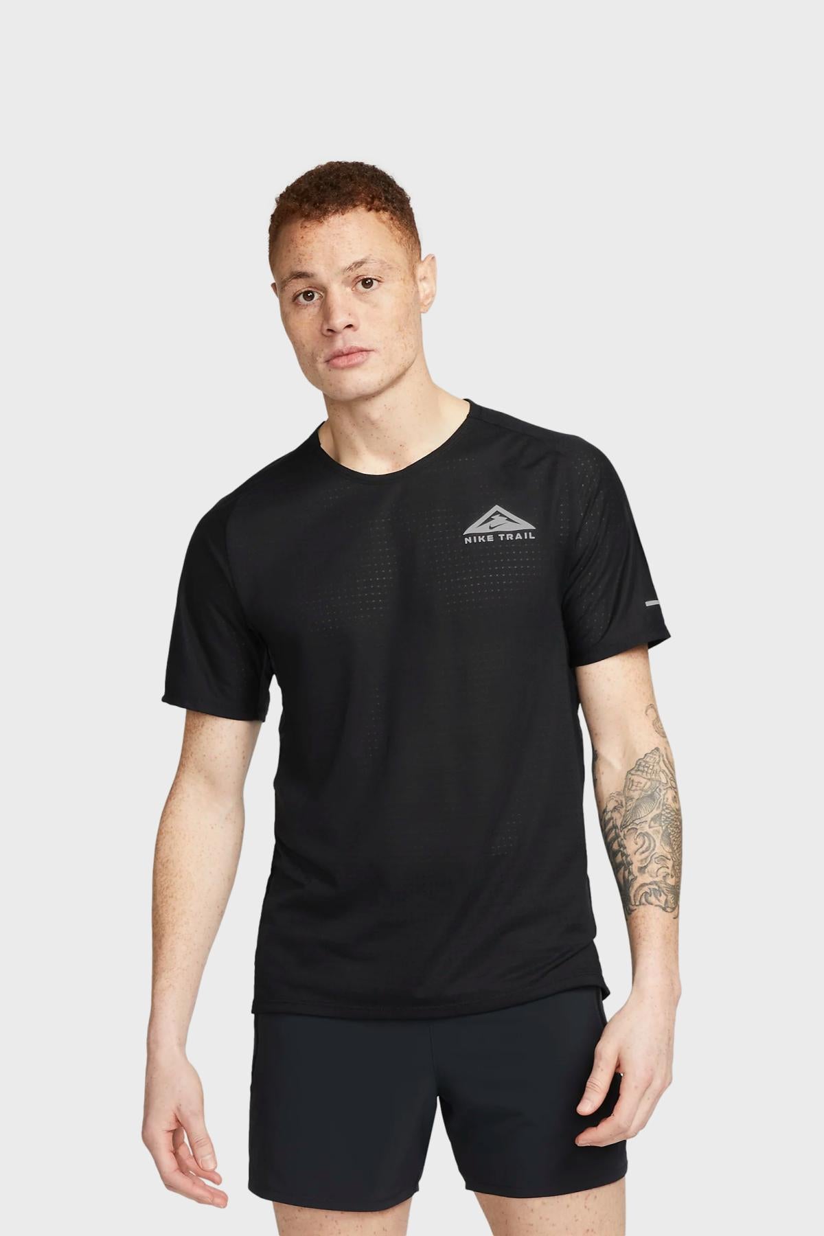 ナイキ トレイル - DRI FIT T シャツ トレイル ソーラー